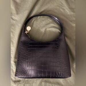 Ela Marlo Shoulder Bag